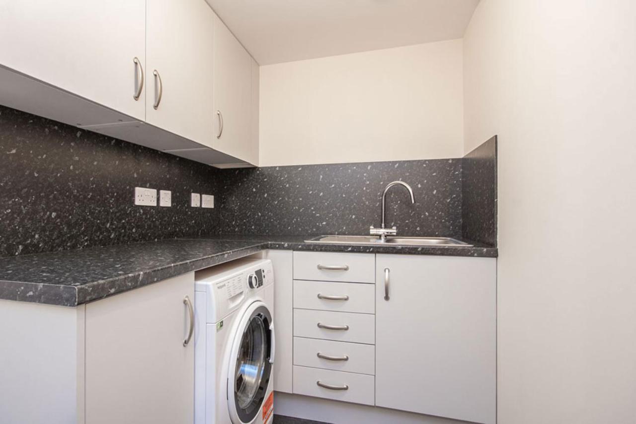 Ness River Apartments Инвернесс Экстерьер фото